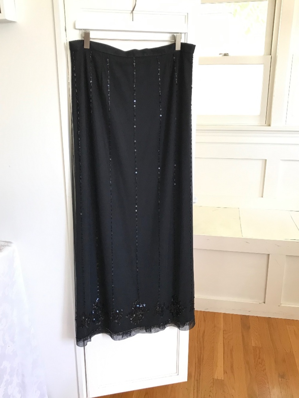 SANDRA DARREN  Beaded Maxi Skirt Black Women’s Size 12